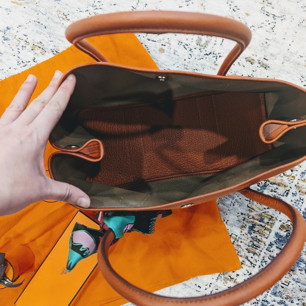 SOLD 1️⃣4️⃣5️⃣0️⃣ Hermes 🧡 Garden party tote!Excellent pre-loved condition - Picture 6 of 16
